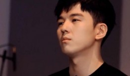 娱乐圈爆料大眼仔小说,大眼仔的逆袭之路